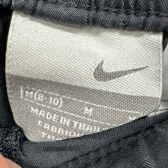 Nike Shorts - Picture 4 of 5
